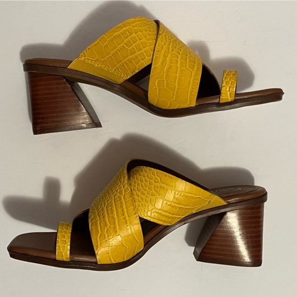 Franco Sarto Safia Block Heel Sandal - Picture 13 of 14
